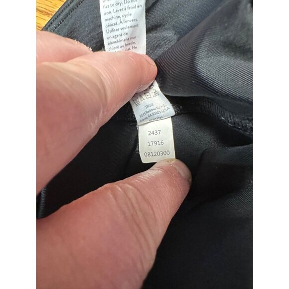 Spanx Faux Leather High Rise Leggings Pant Athleisure Black Shapewear Size M - Picture 8 of 10